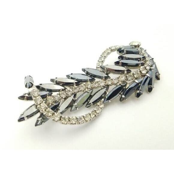 Vintage Rhinestone Clef Shaped Brooch Rare 40s-50s Book Piece - Retro Music Gift - Picture 3 of 8